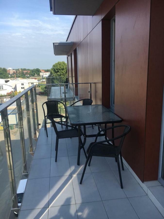 Kolobrzeg Apartament 2 Pokojowy Bursztynowe Appartement Buitenkant foto
