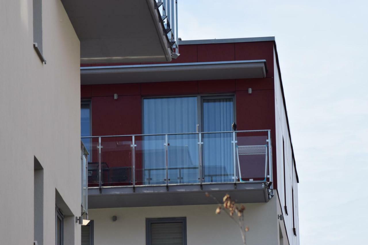 Kolobrzeg Apartament 2 Pokojowy Bursztynowe Appartement Buitenkant foto